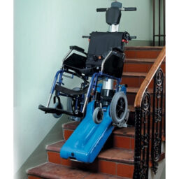 意大利 SAVARIA (VIMEC) 履帶式輪椅上落樓梯機